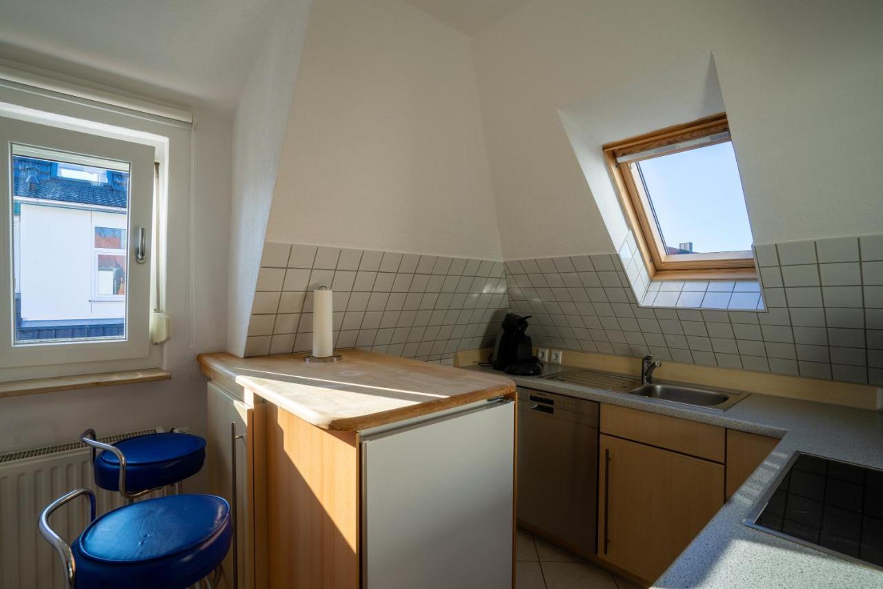 Fewo Reutlingen Heinestrasse Dg Apartment Luaran gambar